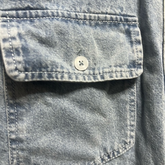 Grace + Karma Heavy Denim Shirt with Raw Hem Size Medium - Picture 2 of 7